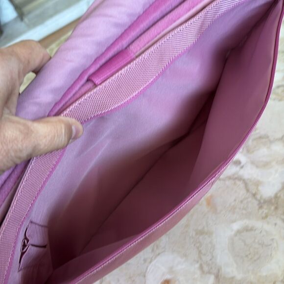 NWOT Belkin Extra Large Laptop Work Messenger Bag - Picture 14 of 16